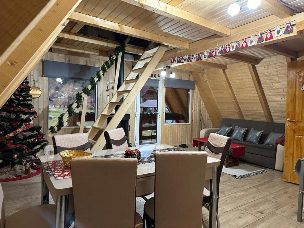 Villa Cabanutze Satic Rucăr Esterno foto