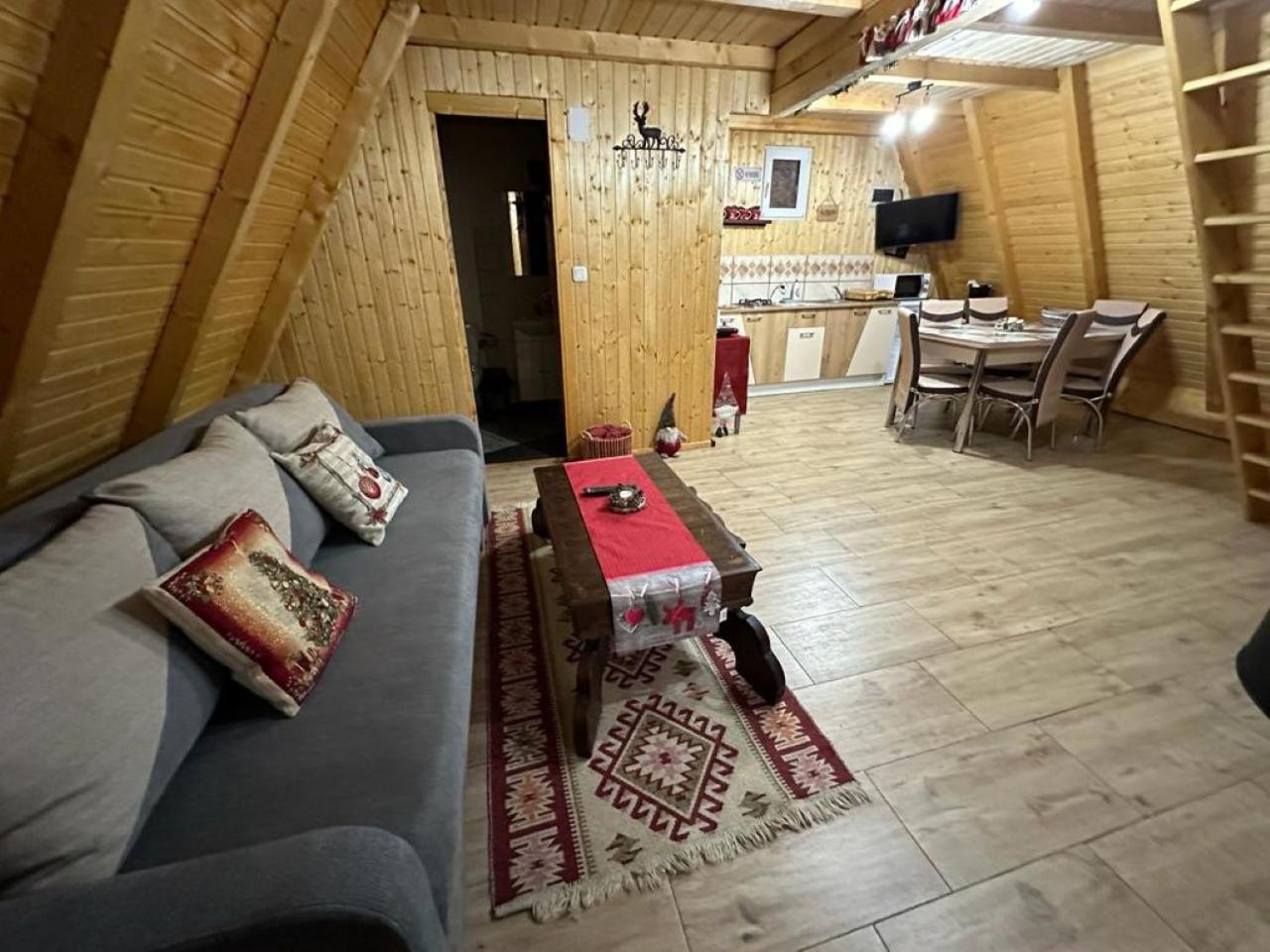 Villa Cabanutze Satic Rucăr Esterno foto