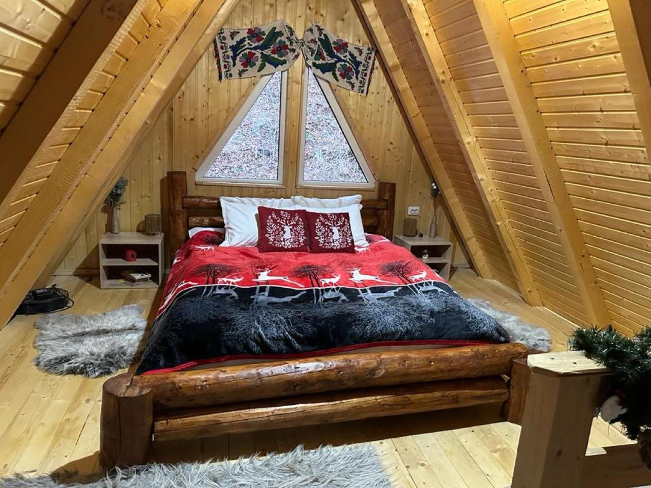 Villa Cabanutze Satic Rucăr Esterno foto