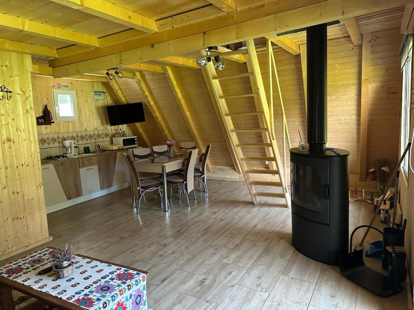 Villa Cabanutze Satic Rucăr Esterno foto