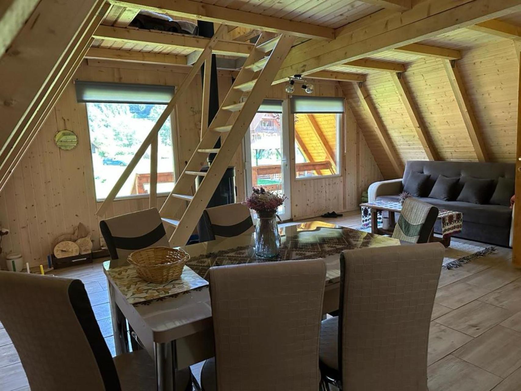 Villa Cabanutze Satic Rucăr Esterno foto